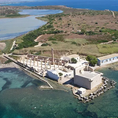 Lägenhet Candiano Palace Portopalo Di Capo Passero