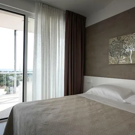 Lägenhet Candiano Palace